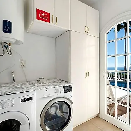 Agradable Casa Carla Pool Private 4* サンティアゴ・デ・コンポステーラ