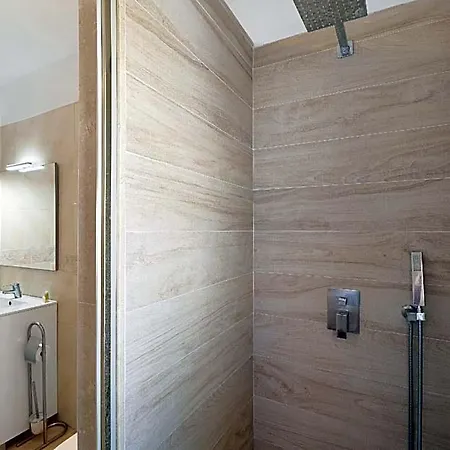 Agradable Casa Carla Pool Private サンティアゴ・デ・コンポステーラ